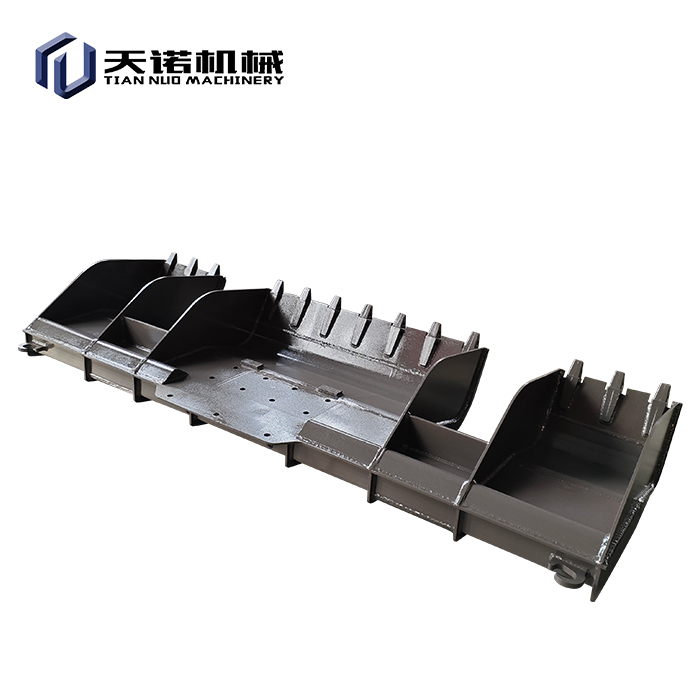 Railway dustpan excavator bucket